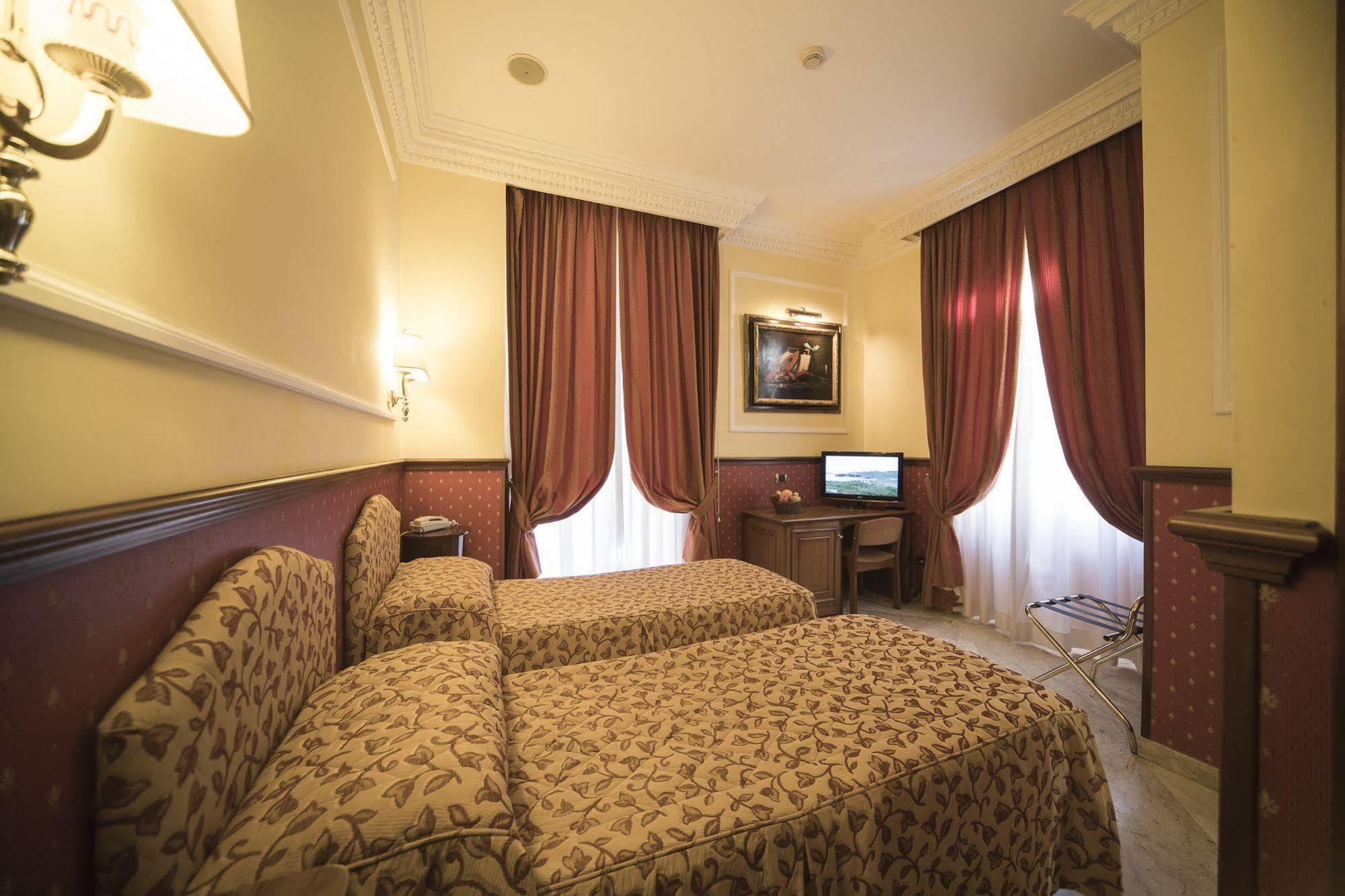 Hotel Donatello Rome Exterior photo